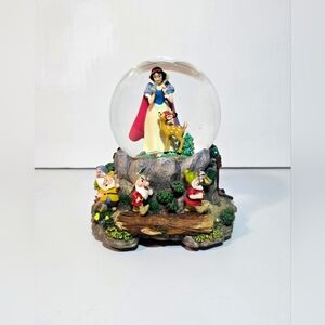 Disney Snow White & The Seven Dwarves 'Heigh-Ho' Musical 6" Snow Globe Vintage